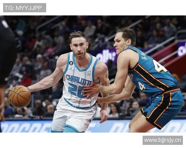 凯尔登半场表现出色6投4中贡献11分5篮板1助攻正负值高达16