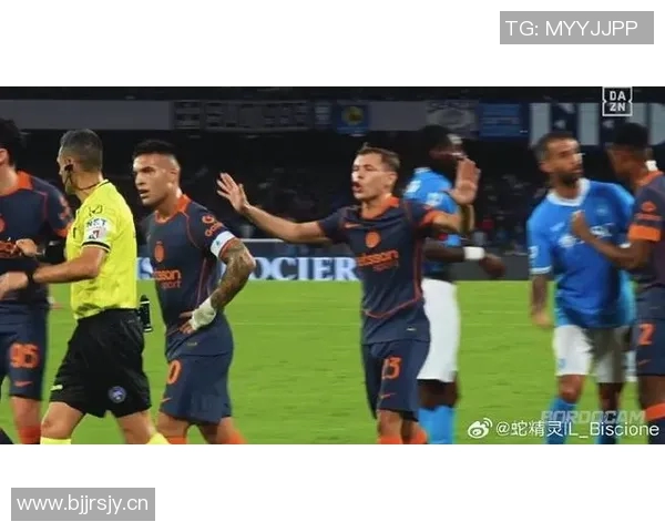 孔德回忆与哈维图赫尔的对话更倾向于孔德的战术理念并希望踢中卫