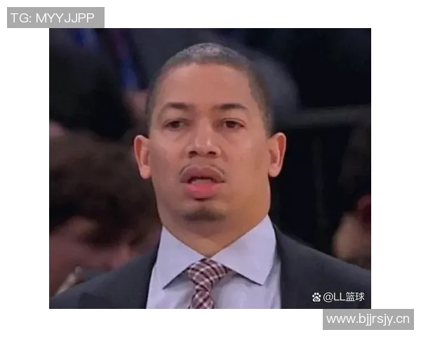 卢指导谈球队深度与经验球员年纪越大更显实力与智慧