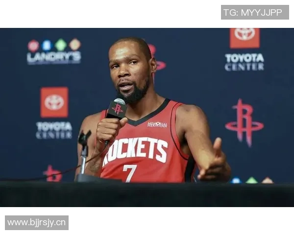 火箭半场苦战落后活塞7分杜兰特表现抢眼申京状态低迷奥萨尔阿门合力贡献16分